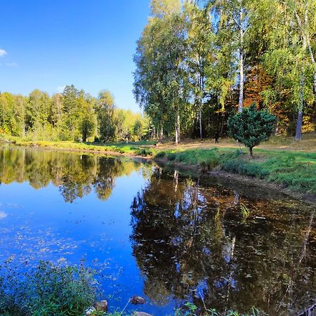 Agroturystyka "Dworek U Pelcow" Ryn  Exterior photo