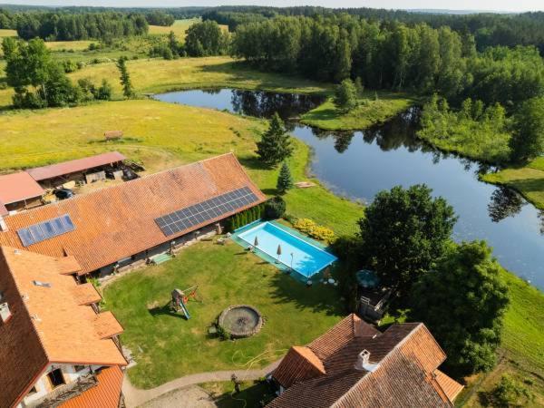 Agroturystyka "Dworek U Pelcow" Ryn  Exterior photo
